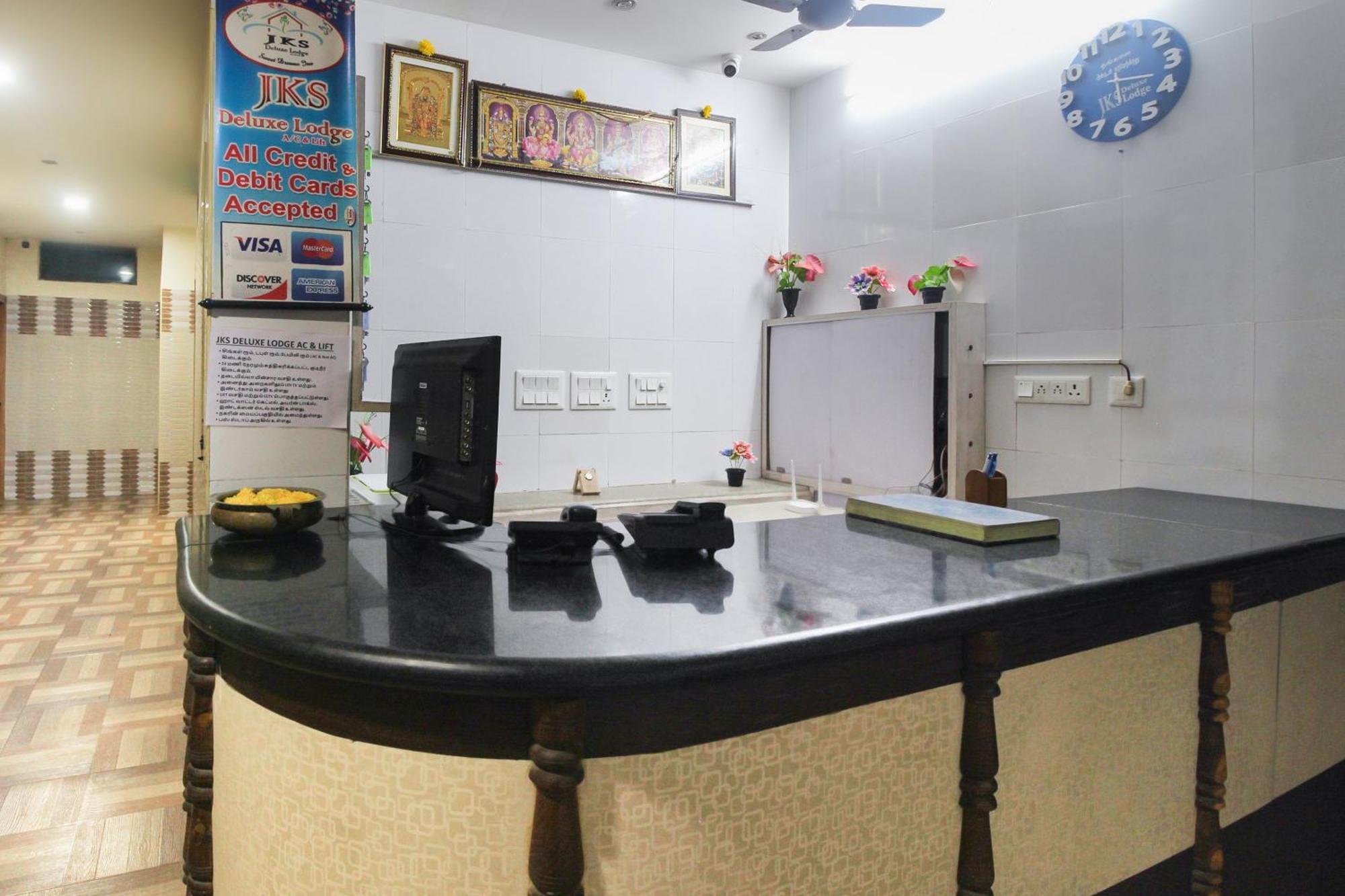 Hotel O Jks Deluxe Lodge Udaiyarpalaiyam المظهر الخارجي الصورة
