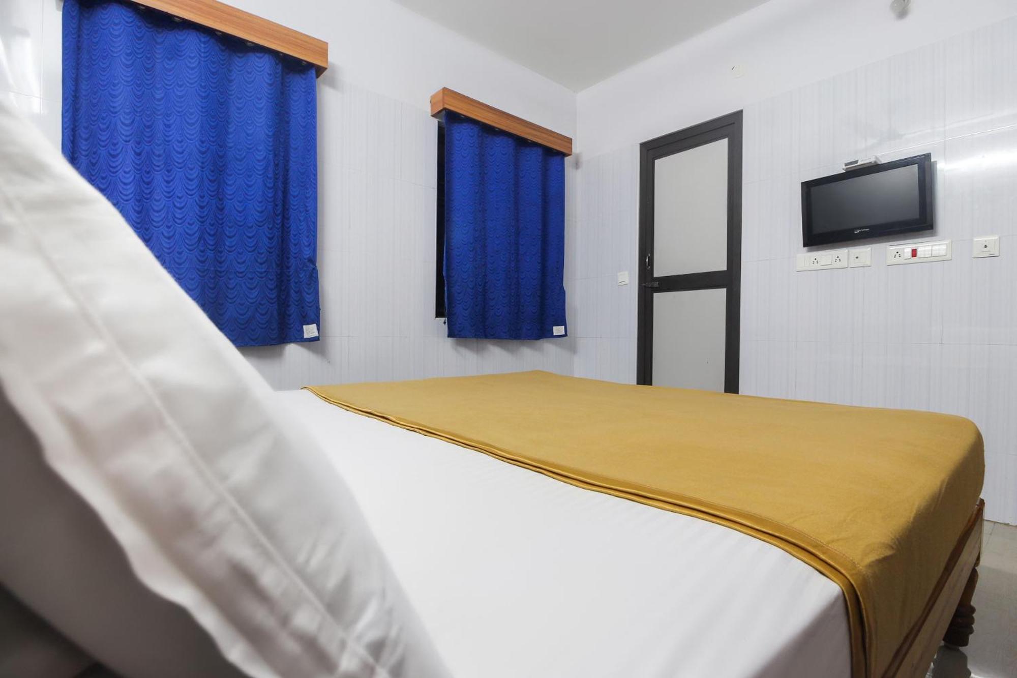 Hotel O Jks Deluxe Lodge Udaiyarpalaiyam المظهر الخارجي الصورة